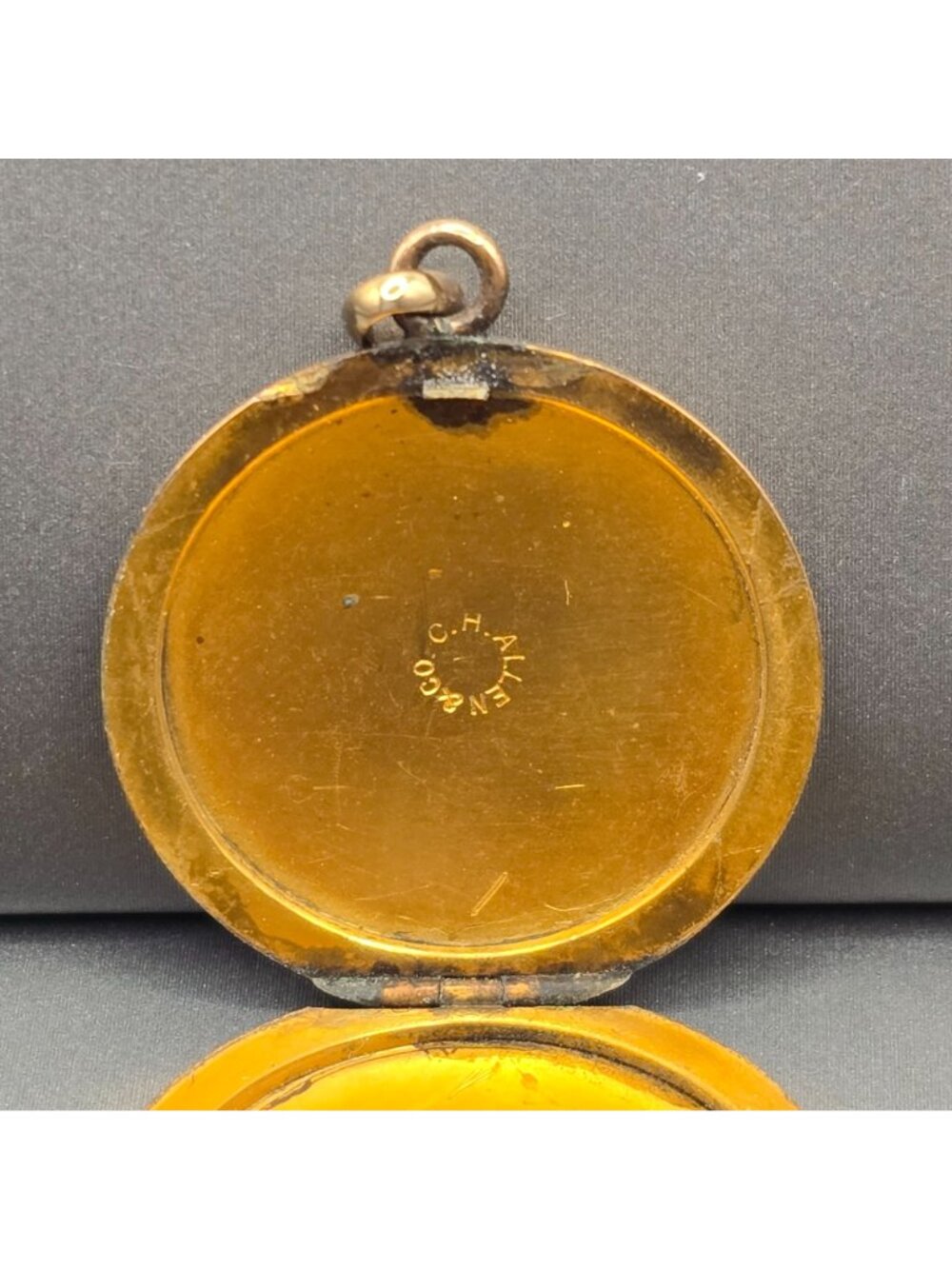 Antique CH Allen & Co Gold Filled Edwardian Locket Paste Pinwheel Starburst READ - Picture 6 of 13